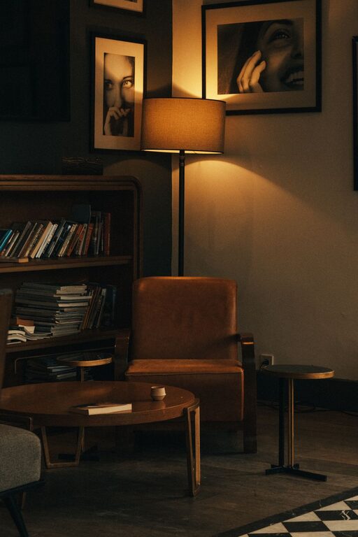 How to Create a Cozy Reading Nook in Any Space